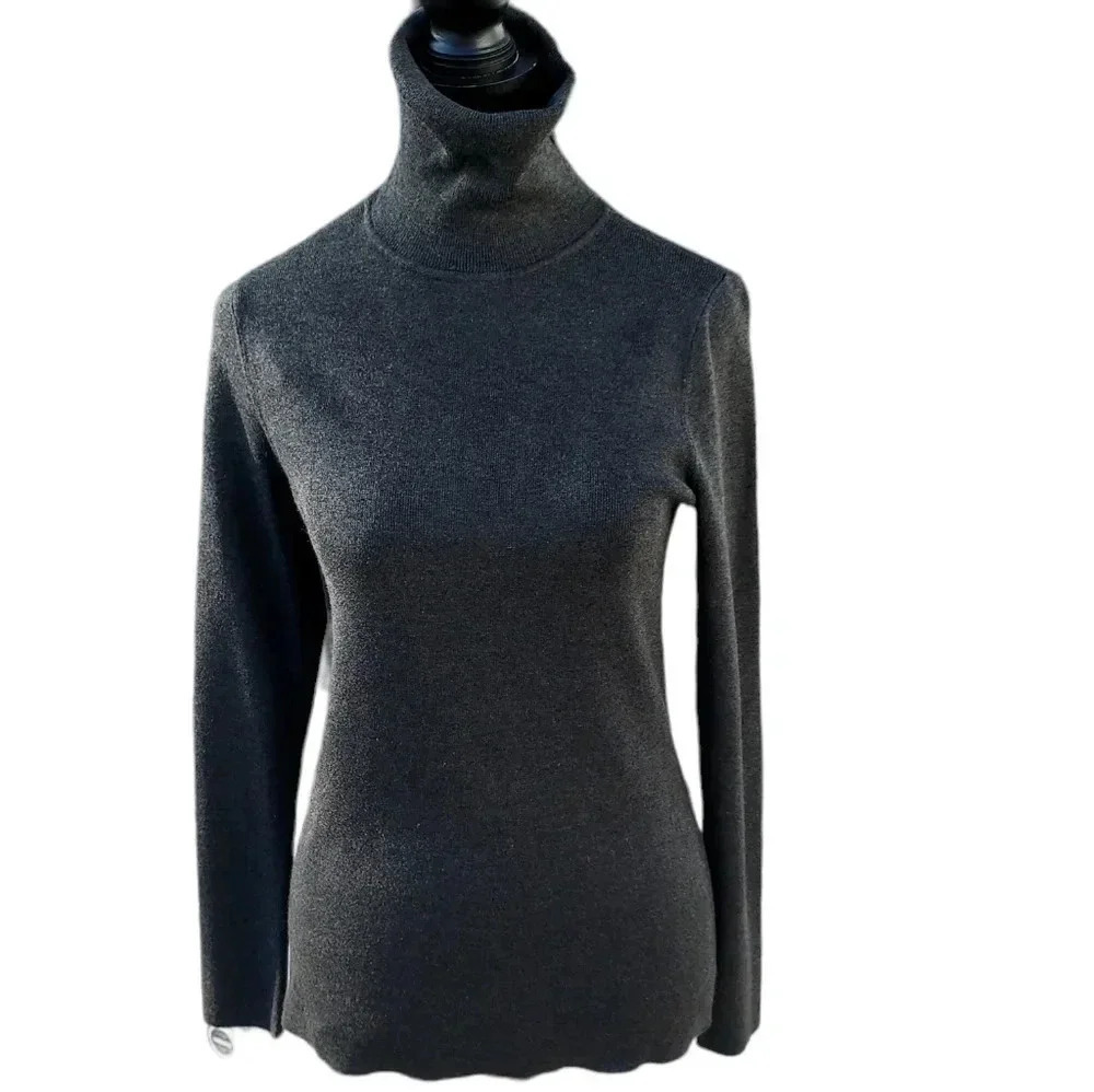 Chicos Womens Gray Turtleneck Long Sleeve Size 0 - Picture 3 of 10